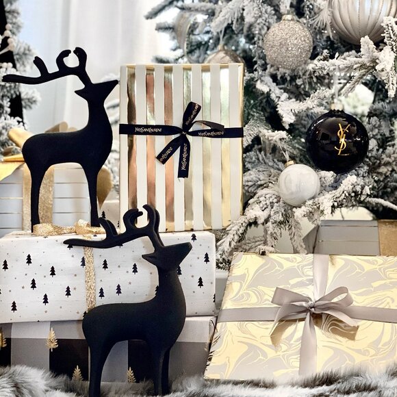 ...Welcome To My Closet ... - Picture 1 of 1